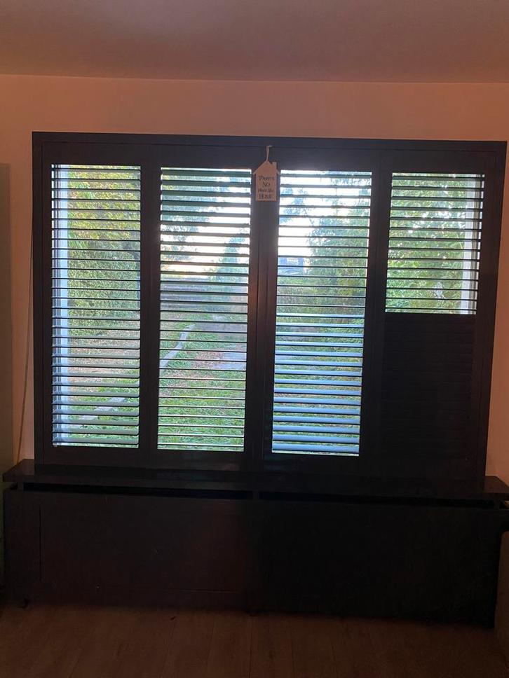 Grijze shutters, Huis en Inrichting, Stoffering | Gordijnen en Lamellen, Gebruikt, 200 cm of meer, 150 tot 200 cm, Grijs, Ophalen of Verzenden