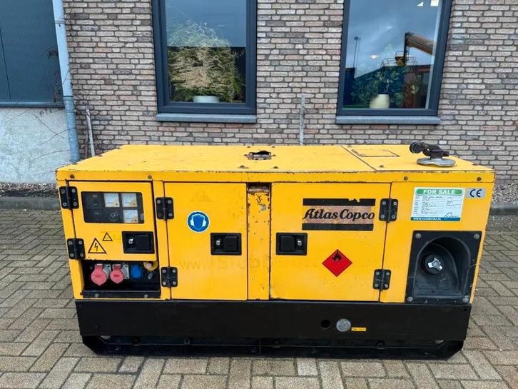 Atlas-Copco QAS 18 Yanmar Mecc Alte Spa 20 kVA Silent genera, Zakelijke goederen, Machines en Bouw | Aggregaten, Ophalen of Verzenden