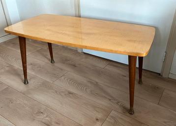 Vintage / retro sixties salontafel (90x45x44) beschikbaar voor biedingen