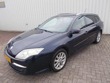 Renault Laguna Estate 2.0 16V Dynamque ( APK KEURING BIJ AFL beschikbaar voor biedingen