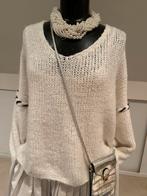 Witte Trui met V-Hals, Ophalen of Verzenden, Zo goed als nieuw, Maat 38/40 (M), Zwart