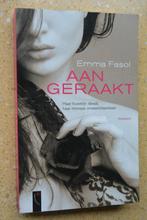 Aangeraakt Emma Fasol Roman, Gelezen, Ophalen of Verzenden, Nederland, Emma Fasol