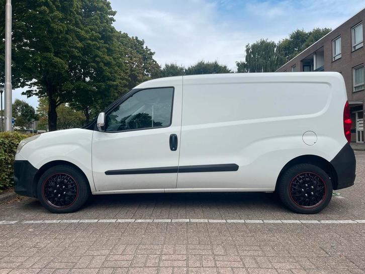 Fiat Doblo Cargo 1.4 T-jet Natural Power 120pk Maxi 2013 Wit, Auto's, Bestelauto's, Bedrijf, Overige brandstoffen, Handgeschakeld