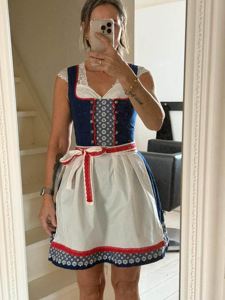 Leuke Dirndl Jurk - Maat XS, Kleding | Dames, Jurken, Zo goed als nieuw, Maat 34 (XS) of kleiner, Blauw, Knielengte, Ophalen of Verzenden
