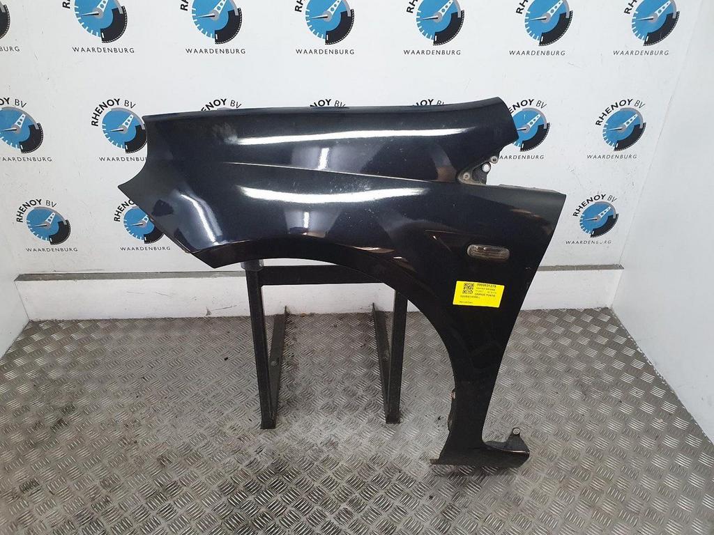 FIAT GRANDE PUNTO 1.4 Dynamic  VOORSCHERM L 2007, Ophalen of Verzenden, Gebruikt, Stiba lid