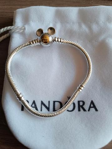 Pandora Disney armband Mickey Mouse  ste verjaardag  beschikbaar voor biedingen