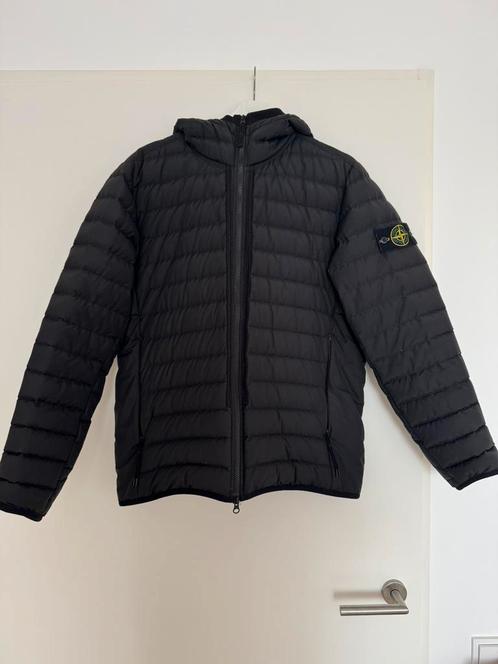 Stone island donsjas maat L, Kleding | Heren, Jassen | Zomer, Zo goed als nieuw, Blauw, Ophalen of Verzenden