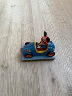 Disney Traditions Mickey Mouse Auto Racer Beeldje, Ophalen of Verzenden, Zo goed als nieuw