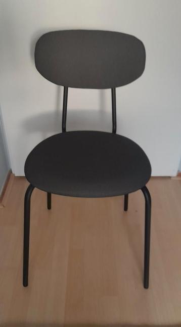 Stoel lkea , donkergrijs, in nieuwstaat. beschikbaar voor biedingen