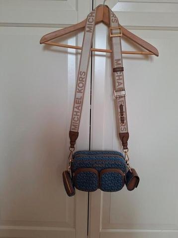 Michael Kors crossbody Jet Set denim beschikbaar voor biedingen