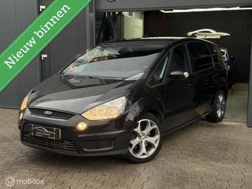 Ford S-Max 2.5-20V Turbo |AIRCO|CRUISE|NAVI|TREKHAAK|PDC|LM beschikbaar voor biedingen