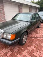 mercedes benz 200 Diesel bj 1986, Auto's, Stof, 4 cilinders, Particulier, Sedan