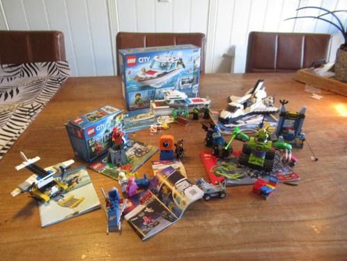 Lego Creator Space 31066 Lego city 60221 juniors 10724 60170, Kinderen en Baby's, Speelgoed | Duplo en Lego, Zo goed als nieuw