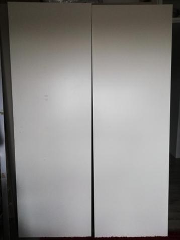 Aangeboden twee schuifdeuren model pax ikea - afbeelding 1