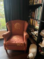 Mooie stoel, type oorfauteuil, zit heerlijk, eyecatcher, Huis en Inrichting, Fauteuils, Ophalen, 50 tot 75 cm