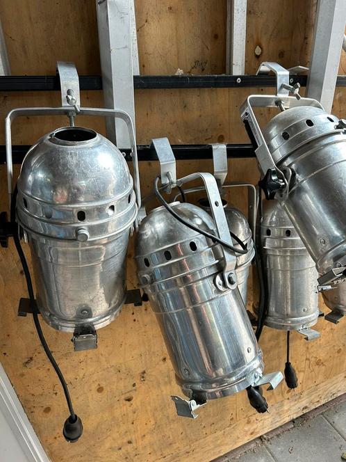 6 vintage industriële theater spots / theaterlamp, Huis en Inrichting, Lampen | Spots, Gebruikt, Plafondspot of Wandspot, Metaal of Aluminium