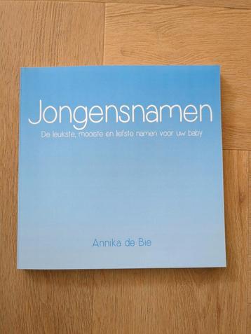 Annika de Bie - Jongensnamen beschikbaar voor biedingen