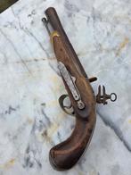 Antiek Pistool 1820 voor 1870 dus vrijgesteld, Verzamelen, Ophalen of Verzenden, Overige soorten, Overige gebieden