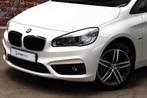 BMW 2 Serie Active Tourer 218i Executive Sport Line Automaat, Gebruikt, Euro 6, Wit, Parkeersensor