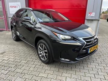 Lexus NX 300h AWD Luxury Line / Fabrieks glazen sch - kantel beschikbaar voor biedingen