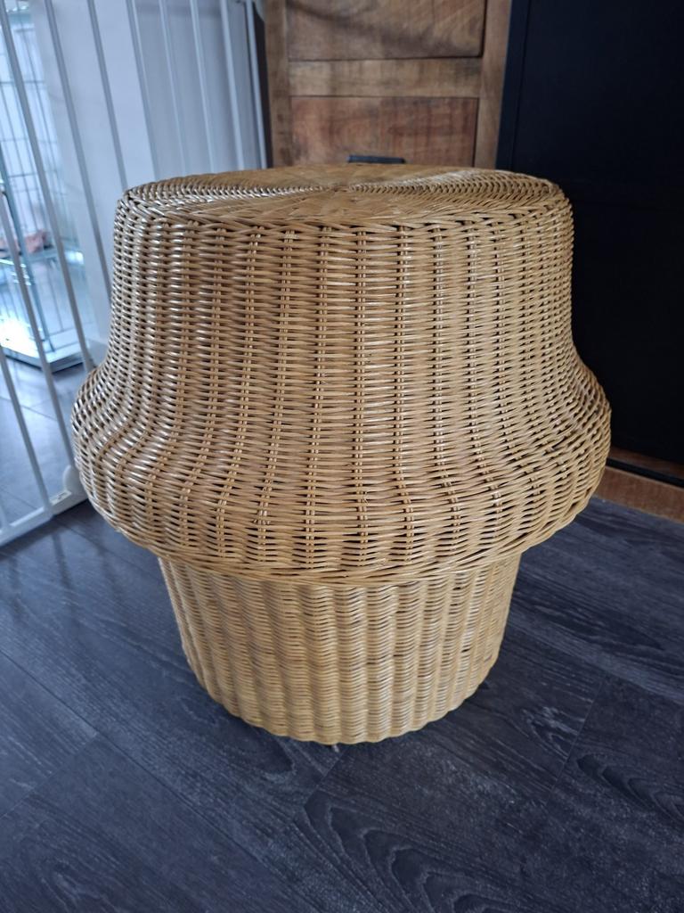 Eichholtz Rolph Side Table / opslag rotan riet, Huis en Inrichting, Tafels | Sidetables, 50 tot 100 cm, Rond, Ophalen of Verzenden