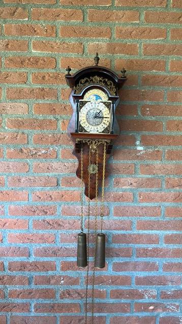 Zaanse klok van Franz Hermle beschikbaar voor biedingen