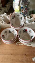 Wedgwood WINDSOR CHRISTMAS, Ophalen of Verzenden, Zo goed als nieuw, Bord(en), Wedgwood