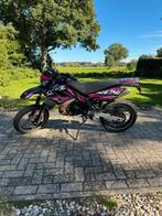 Derbi senda nieuwe model, Fietsen en Brommers, Brommers | Derbi, Maximaal 45 km/u, Ophalen of Verzenden, Zo goed als nieuw