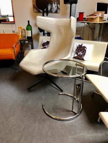 Classicon E 1027 Bijzettafel - Chroom/Glas beschikbaar voor biedingen