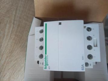 Magneetschakelaar/Contactor. beschikbaar voor biedingen