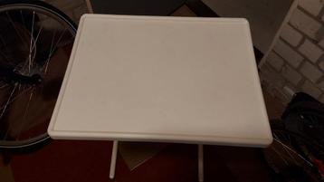 Inklapbaar laptop tafel wit beschikbaar voor biedingen