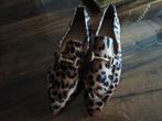 Leopard Instappers - Maat 38, Bruin, Instappers, Ophalen of Verzenden, Onbekend