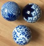 Porseleinen ballen in blauw en wit, grote ballen decoratie, Ophalen of Verzenden, Zo goed als nieuw, Porselein, Overige stijlen