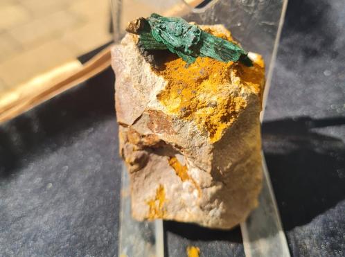 Malachiet op limoniet, Verzamelen, Mineralen en Fossielen, Mineraal, Ophalen of Verzenden