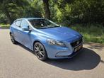 Volvo V40 2.0 D4 Momentum Business, Euro 5, Gebruikt, Blauw, Leder en Stof