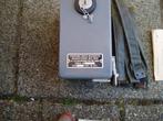 Stralingsmeter met uitleesunit bjr. 1958 ex leger en BB, Antiek en Kunst, Antiek | Gereedschap en Instrumenten, Ophalen of Verzenden
