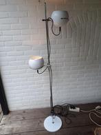 Vintage retro vloerlamp Gepo bollenlamp Space Age jaren 60., Huis en Inrichting, Lampen | Vloerlampen, Ophalen, Vintage retro vloerlamp Gepo metaal Design Mid Century.