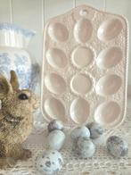 PASEN Brocante items bord Regout schaal eitjes vanaf..., Ophalen of Verzenden