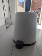 White step trash can with lid., Ophalen, Gebruikt, Kunststof, Minder dan 50 cm