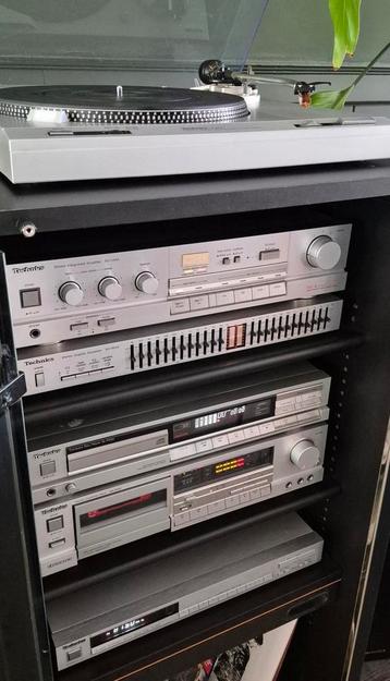 Technics Stereo CLASS AA losse componenten compleet beschikbaar voor biedingen