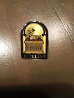 Efteling Speldje Zwaan, Ophalen of Verzenden, Gebruikt, Button of Speldje