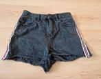 High waist korte broek maat s 36 stradivarius antraciet, Ophalen of Verzenden, Zo goed als nieuw, Grijs, W28 - W29 (confectie 36)