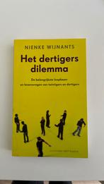Het Dertigers Dilemma - Nienke Wijnants, Ophalen of Verzenden, Zo goed als nieuw