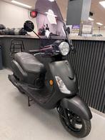 Sym Fiddle 2 Brom Mat Zwart E4 45KM BJ 2021 Windscherm, Ophalen, Maximaal 45 km/u, Zo goed als nieuw, Benzine