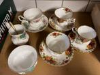 Royal Albert servies, Antiek en Kunst, Ophalen of Verzenden