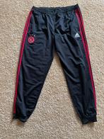Ajax Adidas trainings broek zwart-rood mt. XL, Addidas, Zwart, Maat 56/58 (XL), Ophalen of Verzenden