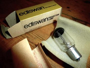 nieuwe lamp EDISWAN 220V 50W B 15s als nieuw in doosje -  beschikbaar voor biedingen