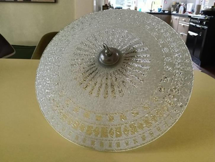 Mooi glazen plafondlamp vintage design, Huis en Inrichting, Lampen | Plafondlampen, Zo goed als nieuw, Glas, Metaal, Ophalen