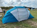 Quechua Arpenaz 4.2 Familie Tent., Ophalen of Verzenden, Zo goed als nieuw, Tot en met 4