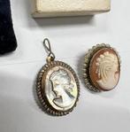 2x Cameo hanger vintage schelp parel broche antiek zilver, Sieraden, Tassen en Uiterlijk, Antieke sieraden, Ophalen of Verzenden
